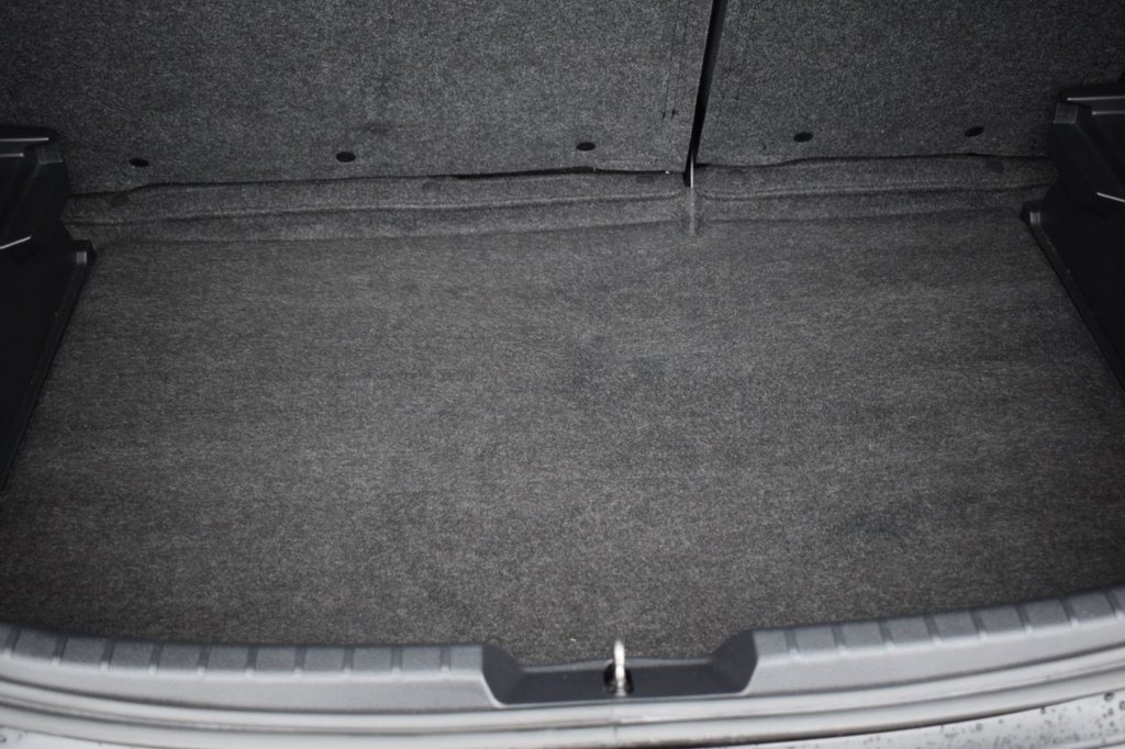 Used Toyota Yaris 2018 for sale - 76660174: Photo 18