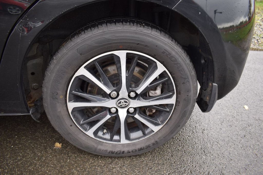 Used Toyota Yaris 2018 for sale - 76660174: Photo 26