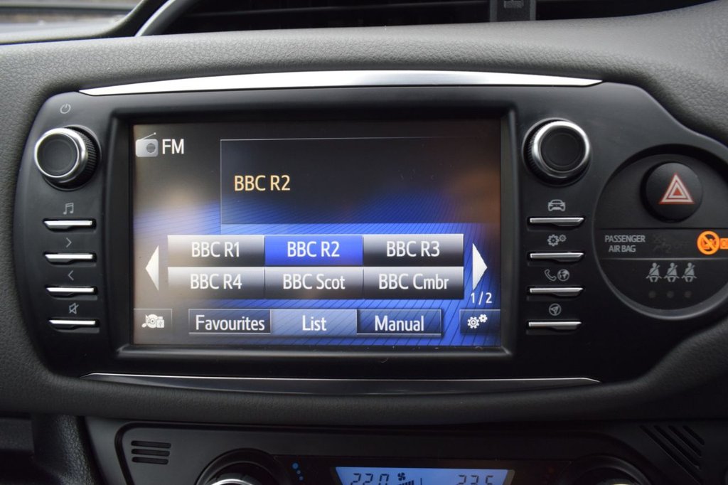 Used Toyota Yaris 2018 for sale - 76660174: Photo 31