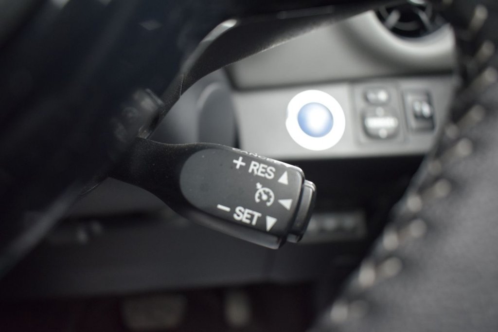 Used Toyota Yaris 2018 for sale - 76660174: Photo 36