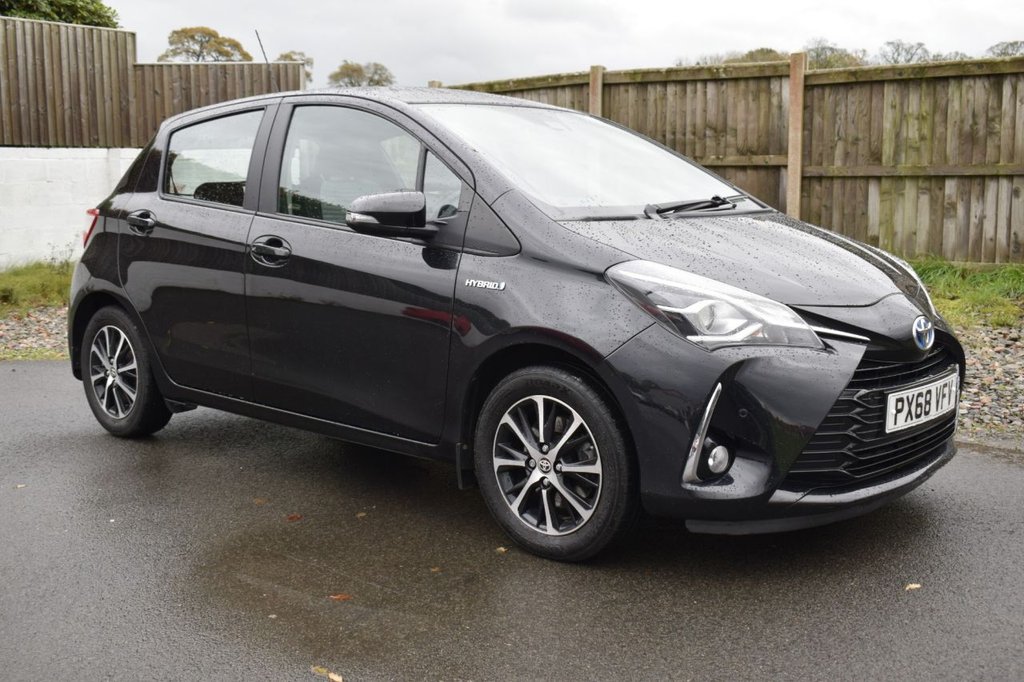 Used Toyota Yaris 2018 for sale - 76660174: Photo 4