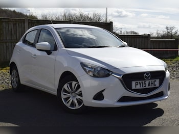 Used Mazda Mazda2 2015 for sale - 78110349: Photo