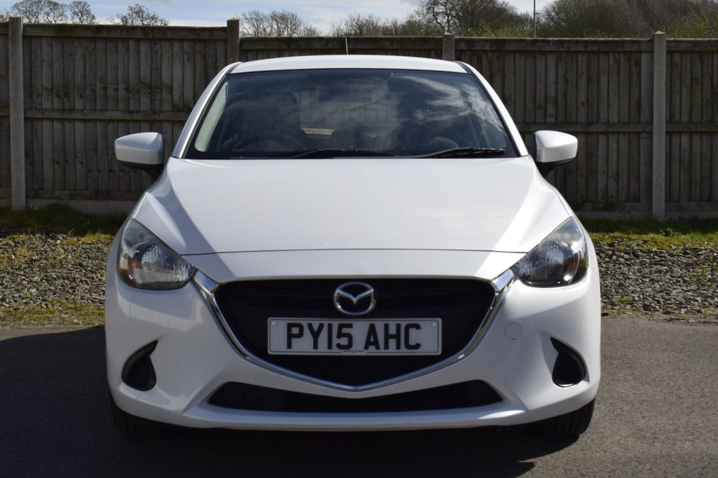 Used Mazda Mazda2 2015 for sale - 78110349: Photo 2
