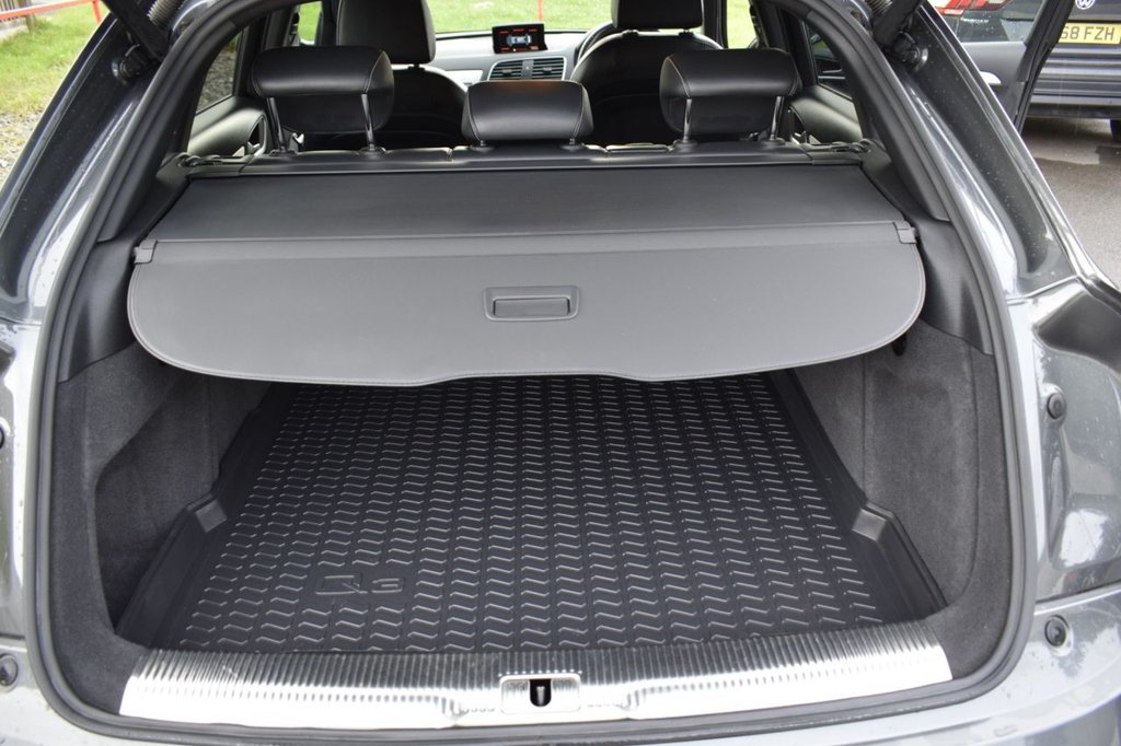 Used Audi Q3 2017 for sale - 76660179: Photo 13