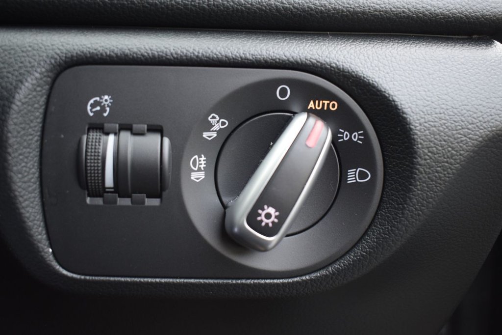 Used Audi Q3 2017 for sale - 76660179: Photo 34