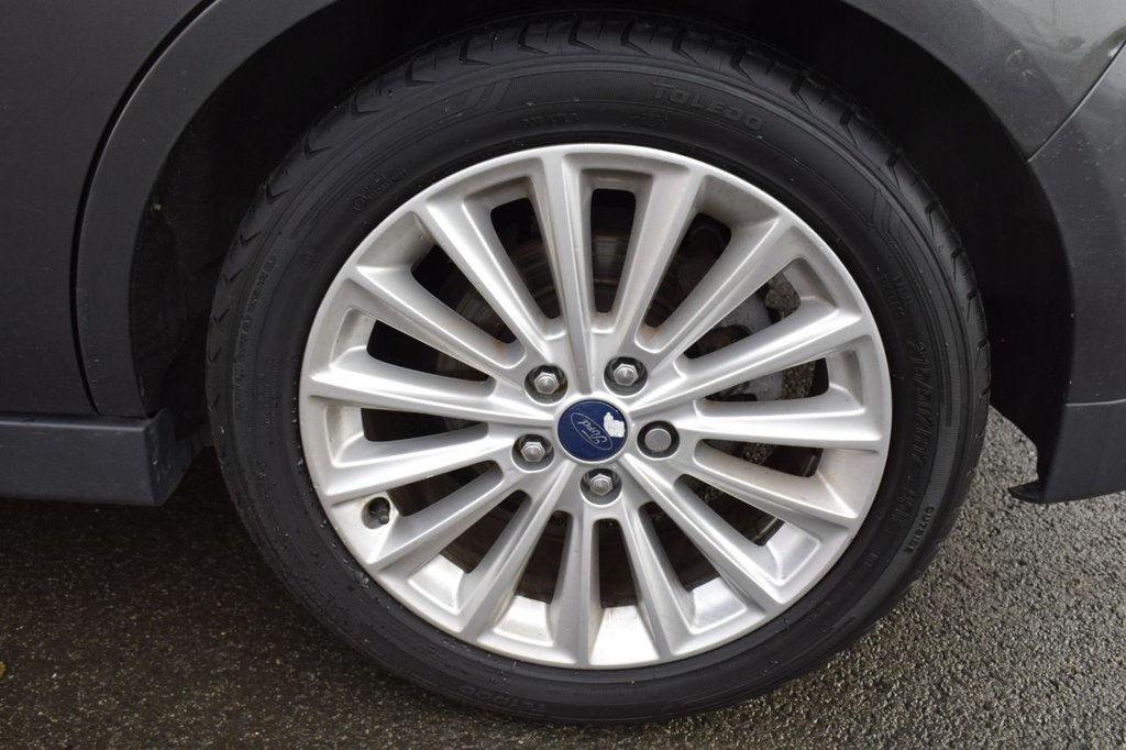 Used Ford C-Max 2015 for sale - 76660183: Photo 20