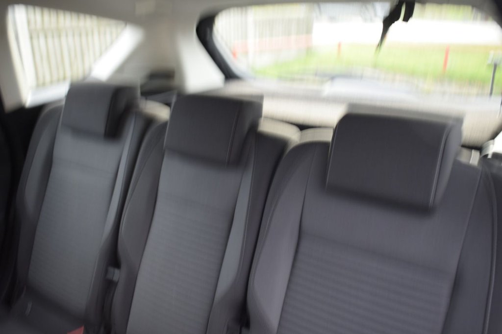 Used Ford C-Max 2015 for sale - 76660183: Photo 23