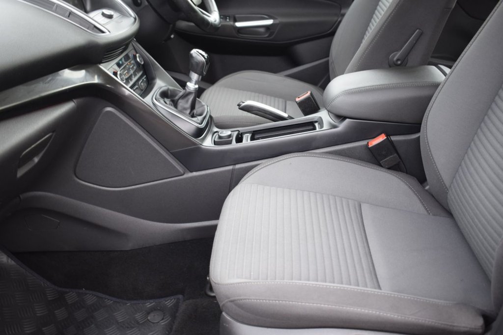 Used Ford C-Max 2015 for sale - 76660183: Photo 24