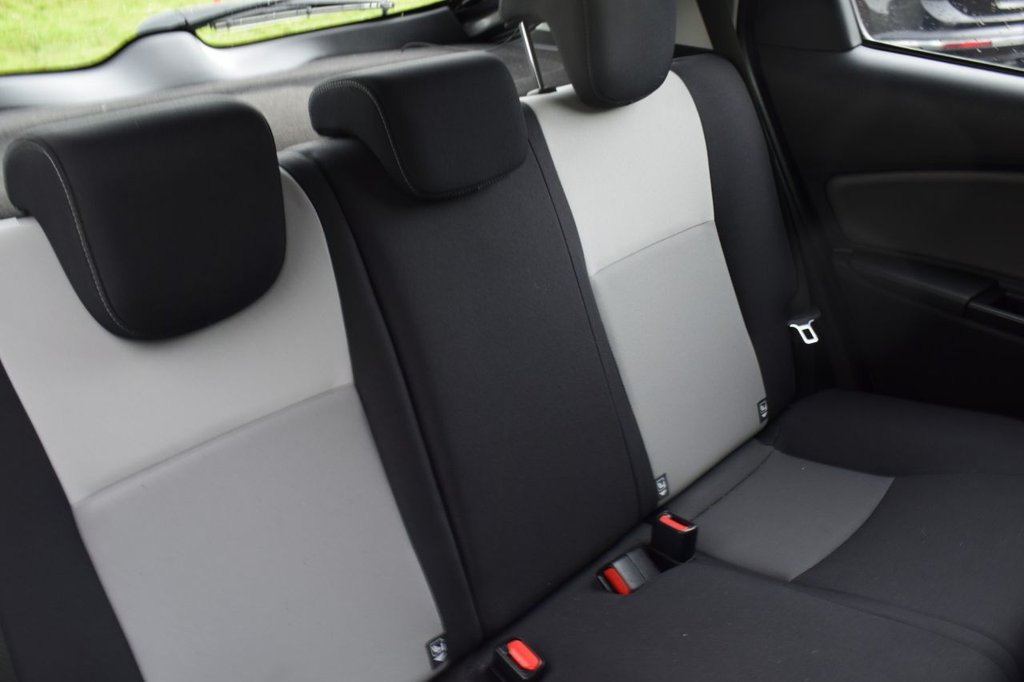 Used Toyota Yaris 2019 for sale - 77275747: Photo 15