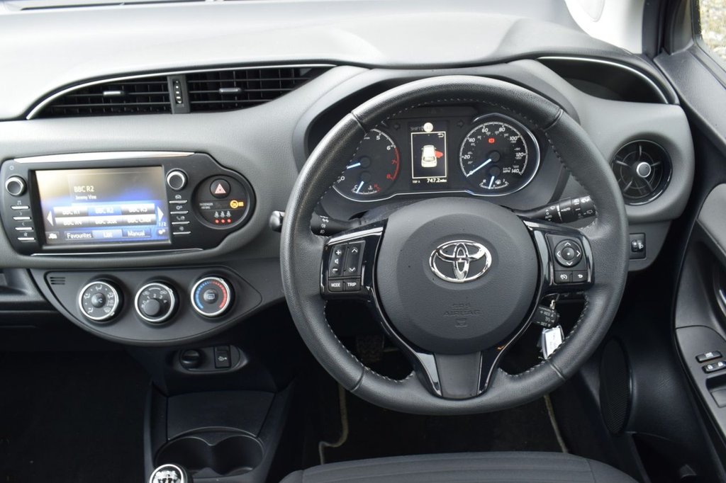 Used Toyota Yaris 2019 for sale - 77275747: Photo 16