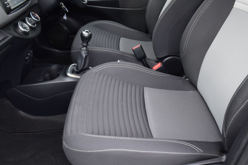 Used Toyota Yaris 2019 for sale - 77275747: Photo 18