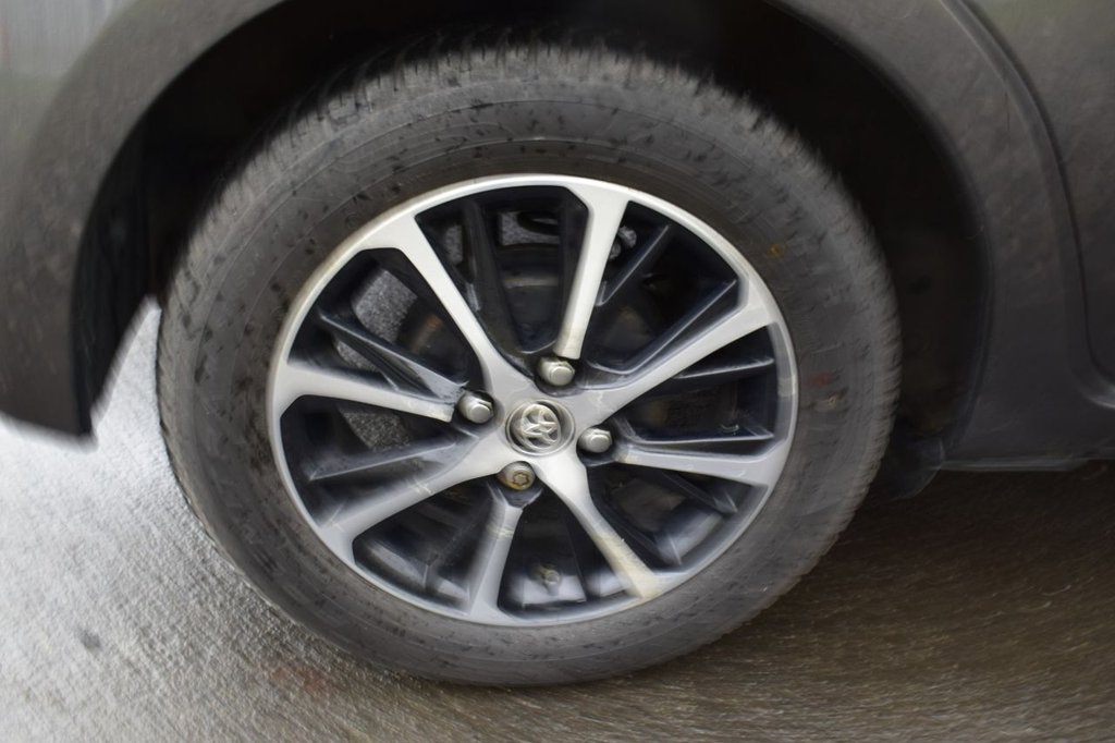 Used Toyota Yaris 2019 for sale - 77275747: Photo 25