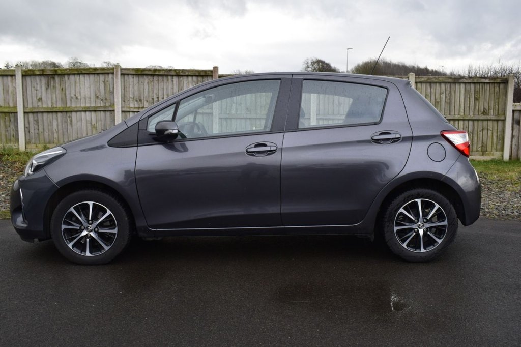 Used Toyota Yaris 2019 for sale - 77275747: Photo 9