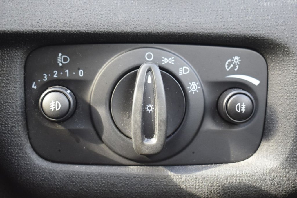 Used Ford Fiesta 2014 for sale - 78110156: Photo 25