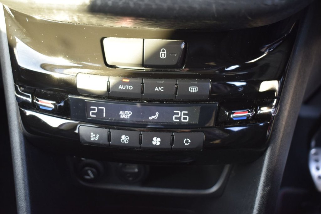 Used Peugeot 2008 2016 for sale - 76698111: Photo 12