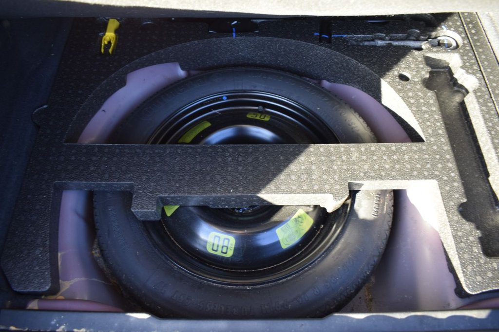 Used Peugeot 2008 2016 for sale - 76698111: Photo 28