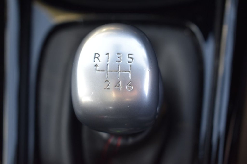 Used Peugeot 2008 2016 for sale - 76698111: Photo 29