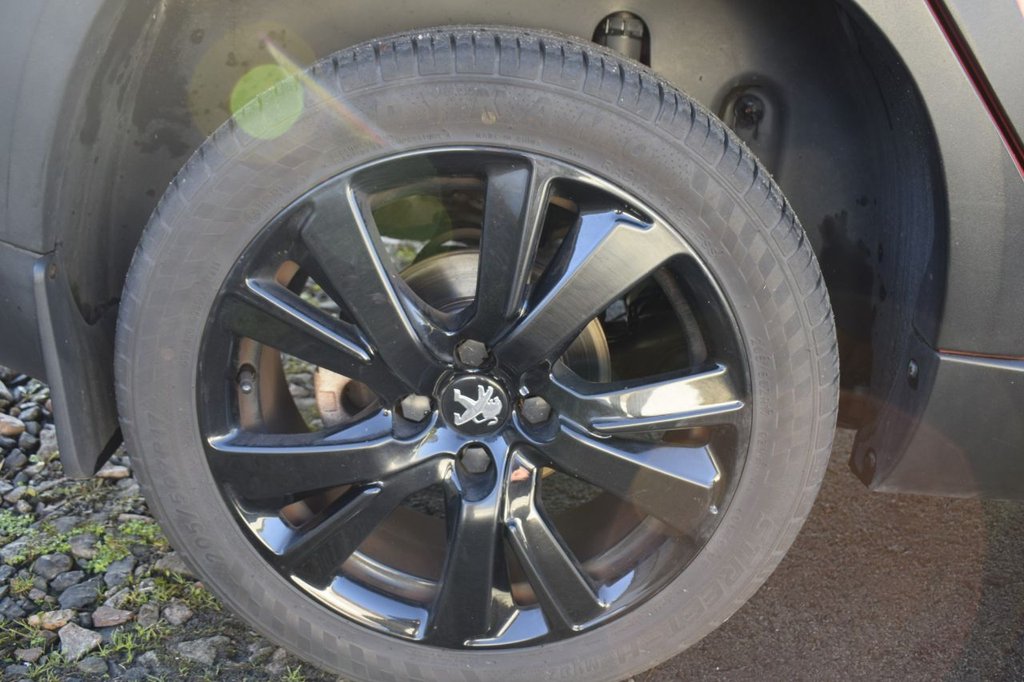 Used Peugeot 2008 2016 for sale - 76698111: Photo 5