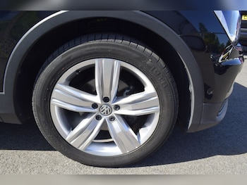 Used Volkswagen Tiguan 2020 for sale - 79009223: Photo