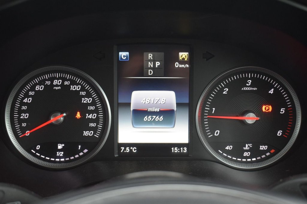 Used Mercedes-Benz GLC 2018 for sale - 77521221: Photo 17