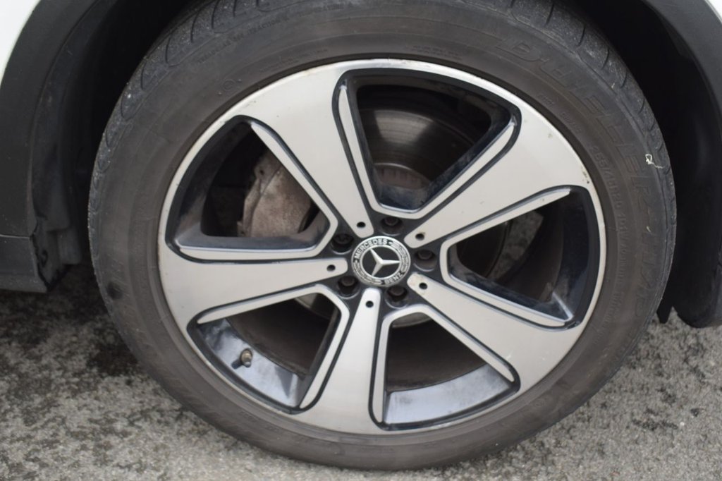 Used Mercedes-Benz GLC 2018 for sale - 77521221: Photo 4