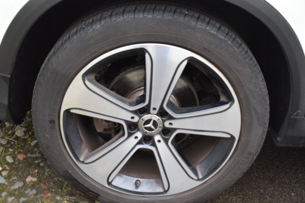 Used Mercedes-Benz GLC 2018 for sale - 77521221: Photo 5