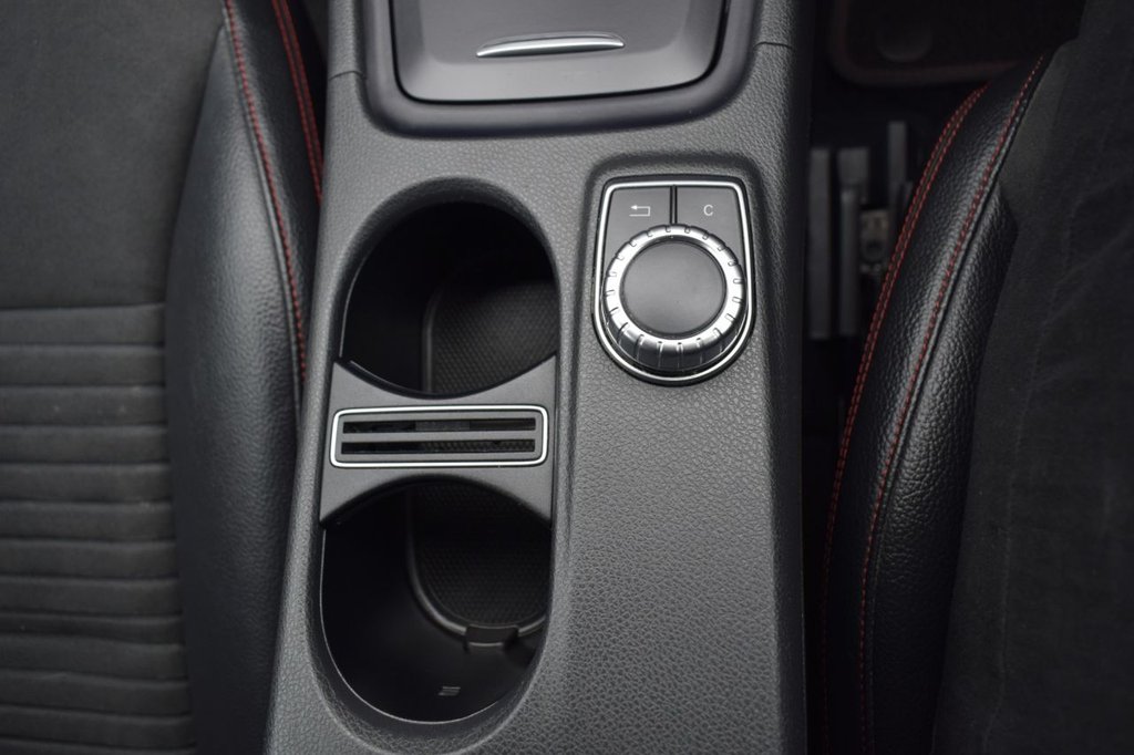 Used Mercedes-Benz GLA 2015 for sale - 76660176: Photo 29