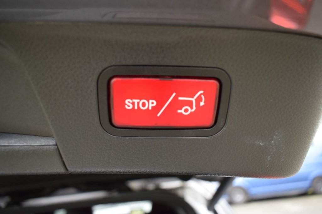 Used Mercedes-Benz GLA 2015 for sale - 76660176: Photo 40