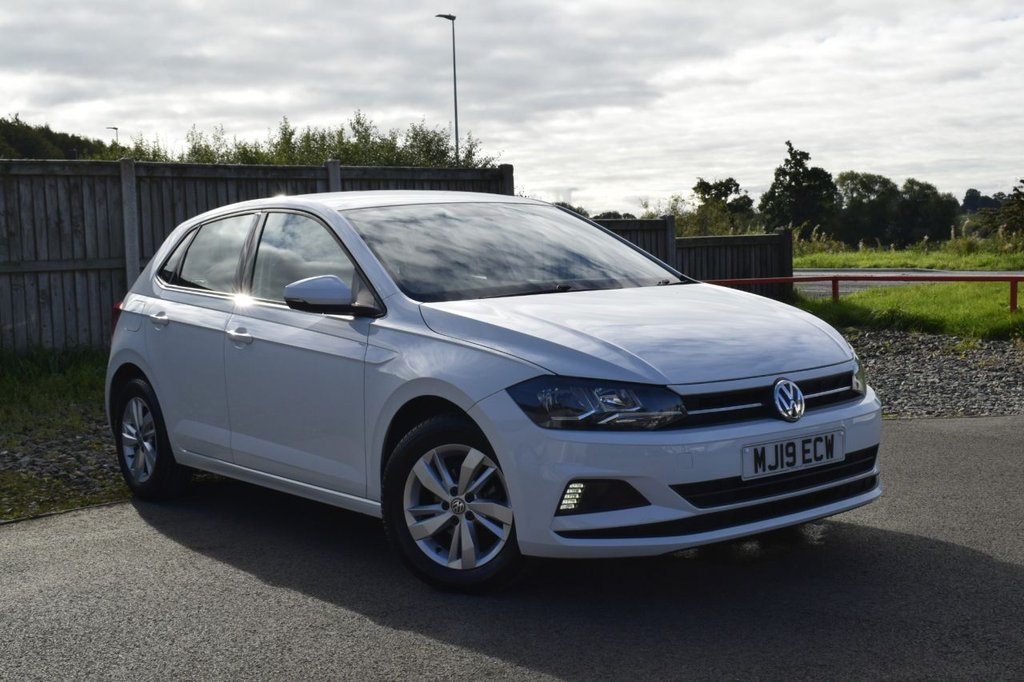Used Volkswagen Polo 2019 for sale - 76660175: Photo 1