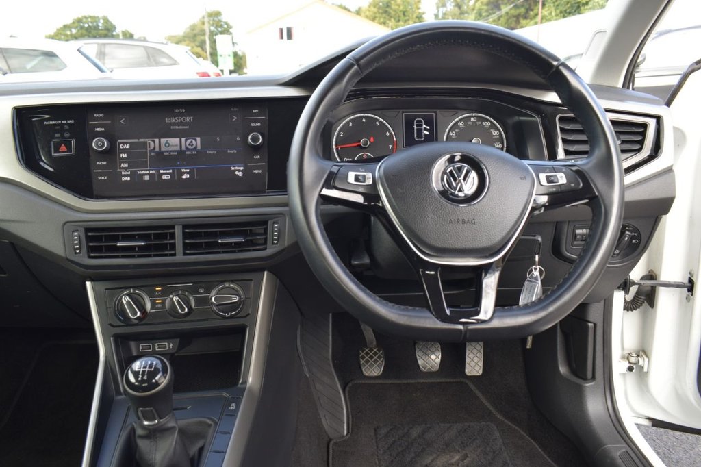 Used Volkswagen Polo 2019 for sale - 76660175: Photo 30