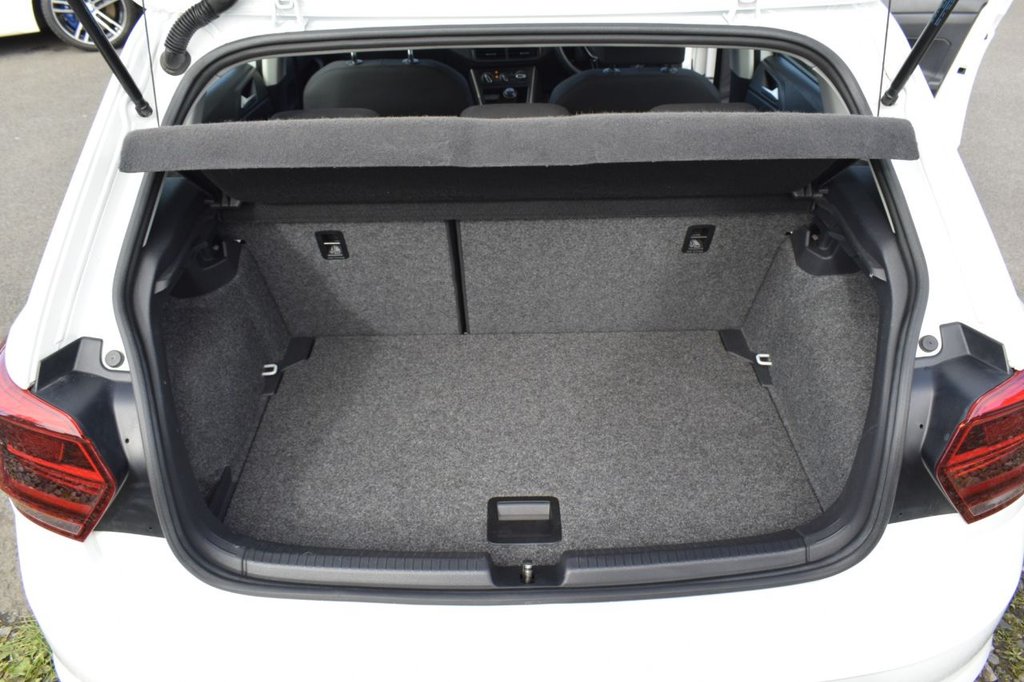 Used Volkswagen Polo 2019 for sale - 76660175: Photo 33