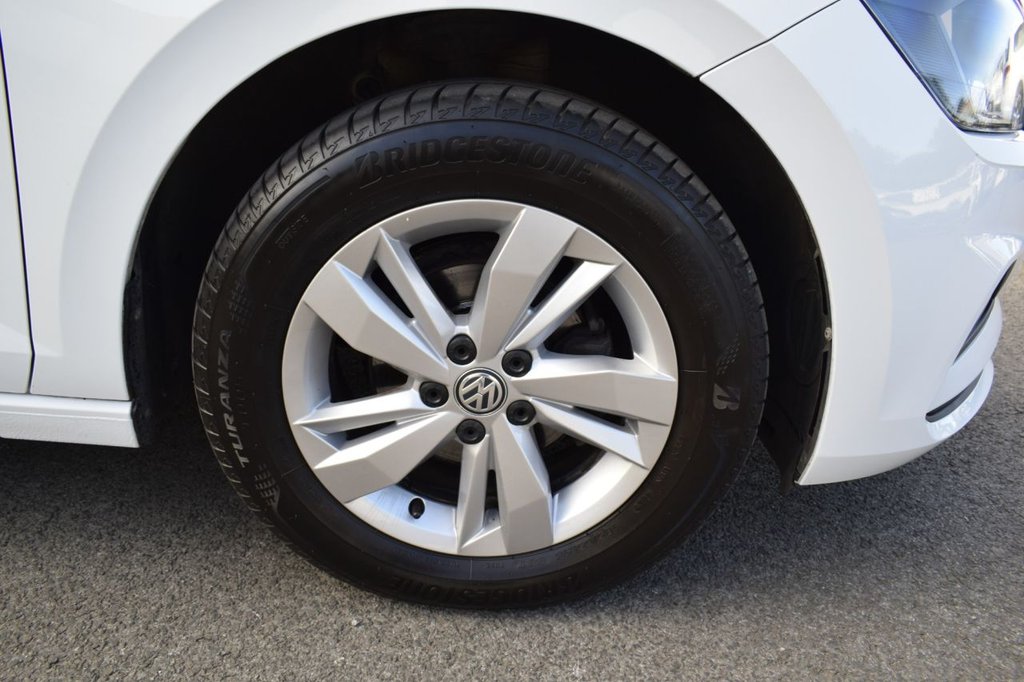 Used Volkswagen Polo 2019 for sale - 76660175: Photo 4