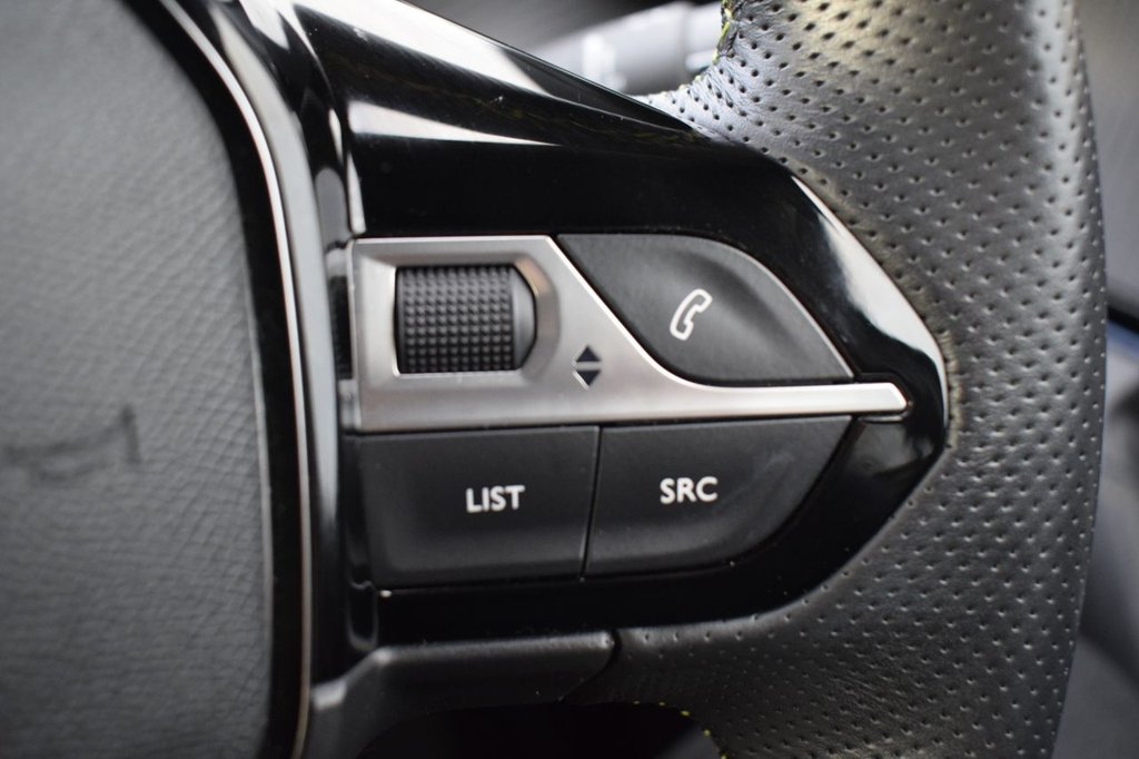 Used Peugeot 2008 2021 for sale - 76660188: Photo 16