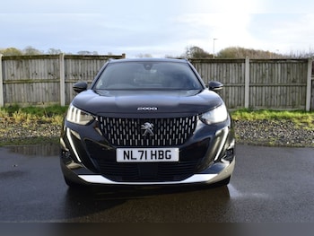 Used Peugeot 2008 2021 for sale - 76660188: Photo
