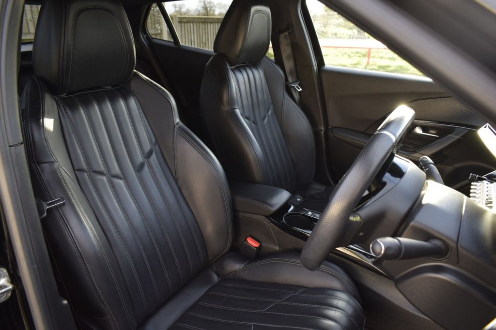 Used Peugeot 2008 2021 for sale - 76660188: Photo 4