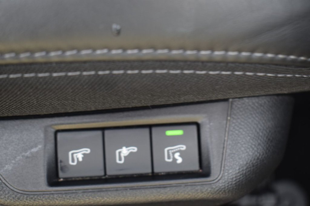 Used Peugeot 2008 2021 for sale - 76660188: Photo 6