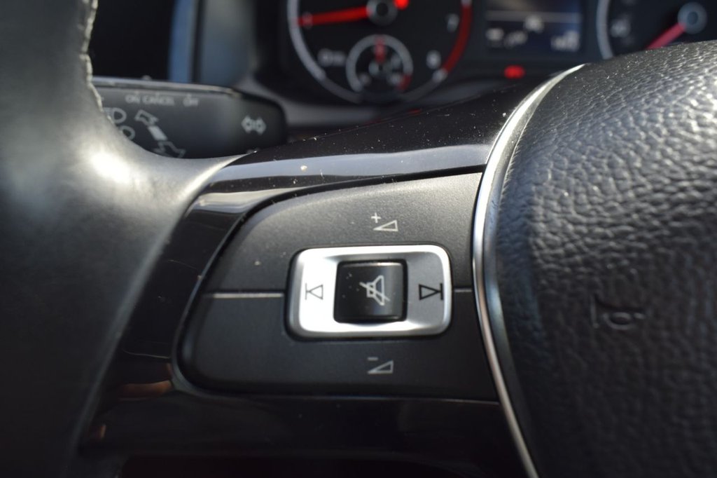 Used Volkswagen Polo 2019 for sale - 76660170: Photo 34