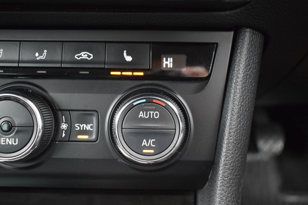 Used Skoda Superb 2016 for sale - 76660181: Photo 24