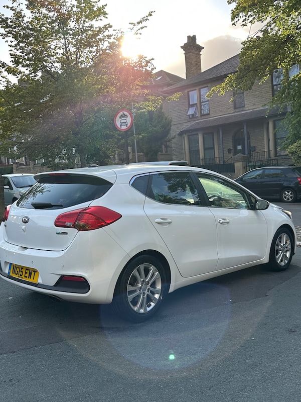 Used Kia Ceed 2015 for sale - 75497046: Photo 4