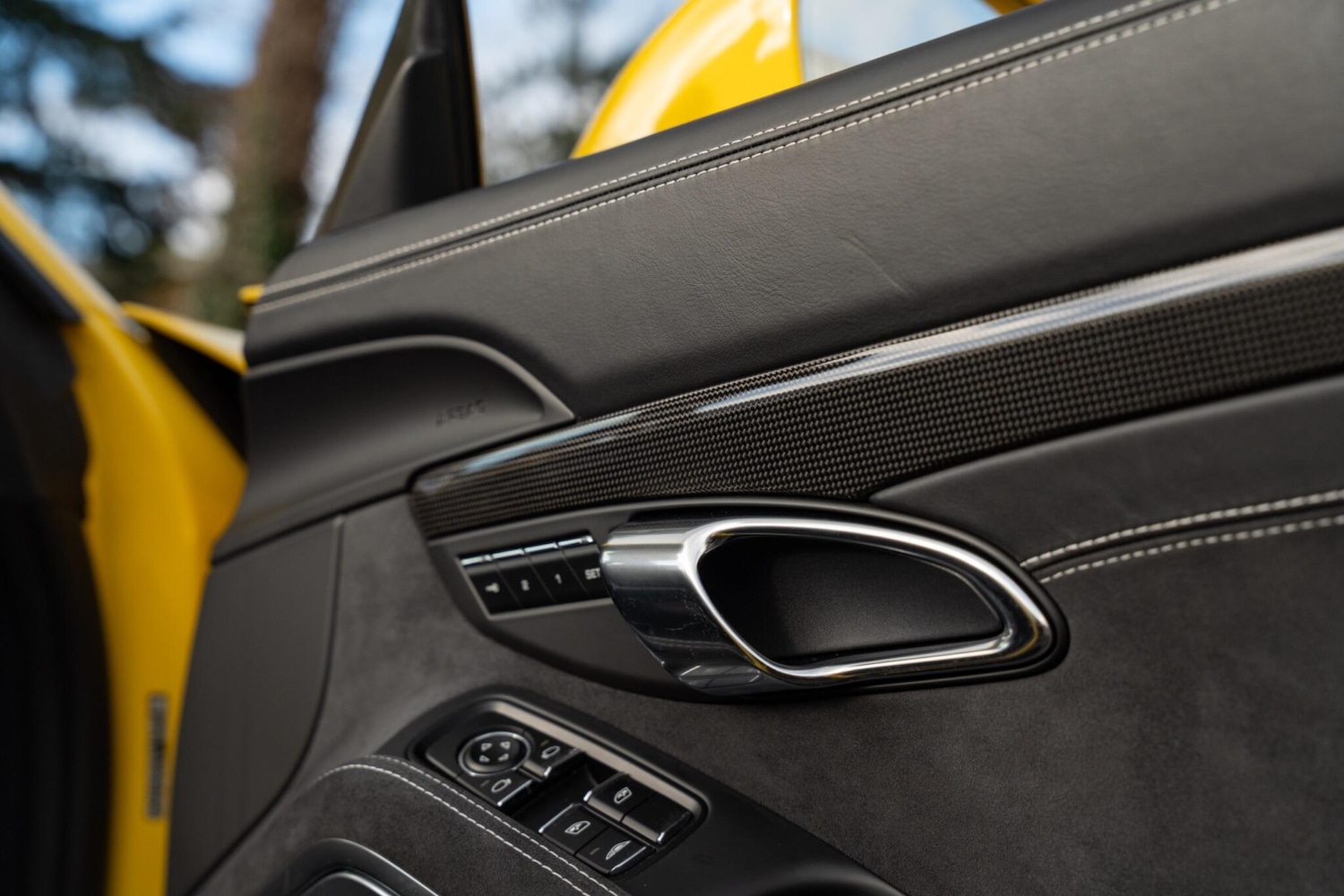 Used Porsche 911 for sale - 77729109: Photo 17