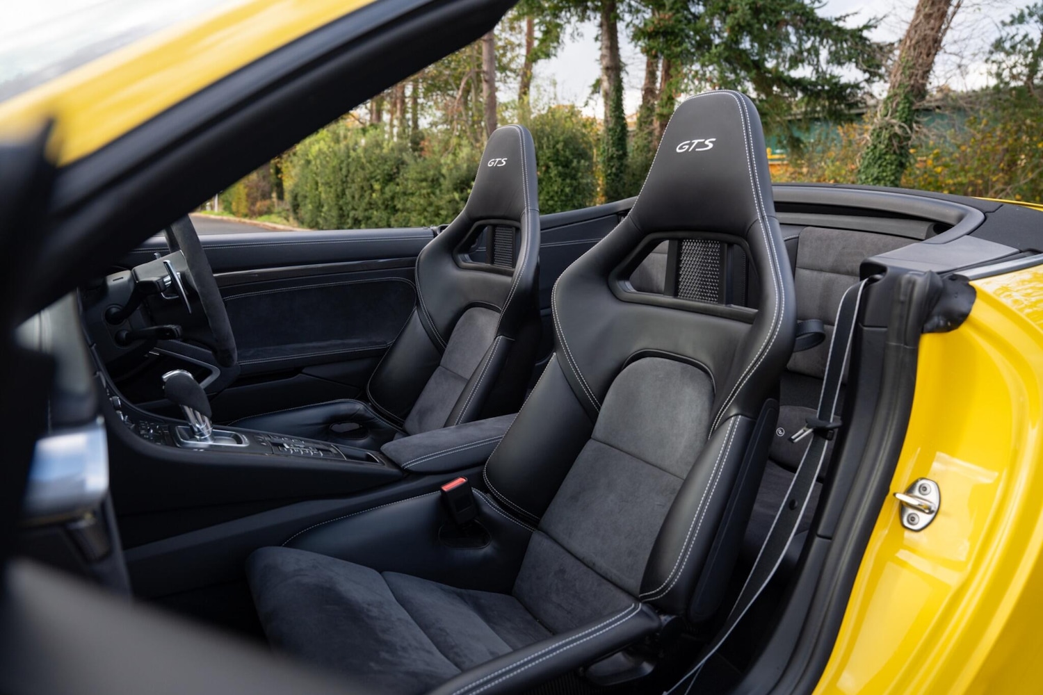 Used Porsche 911 for sale - 77729109: Photo 24