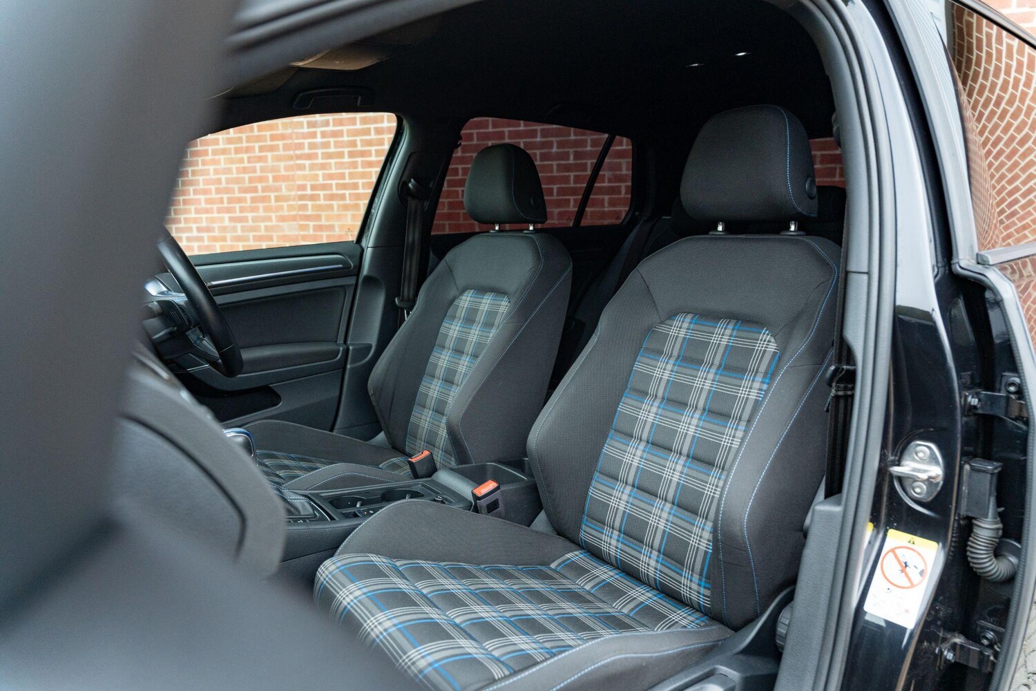 Used Volkswagen Golf 2017 for sale - 78122221: Photo 20