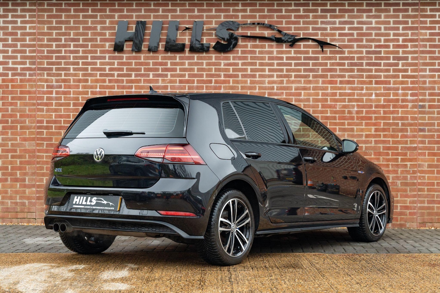 Used Volkswagen Golf 2017 for sale - 78122221: Photo 6