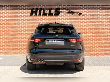 Used Jaguar F-Pace 2017 for sale - 78722580: Photo
