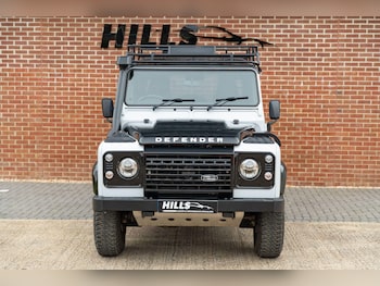 Used Land Rover Defender 90 2016 for sale - 77981413: Photo