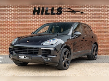 Used Porsche Cayenne 2016 for sale - 79001406: Photo