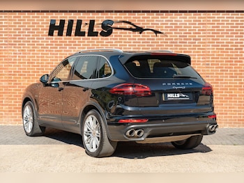 Used Porsche Cayenne 2014 for sale - 79502958: Photo
