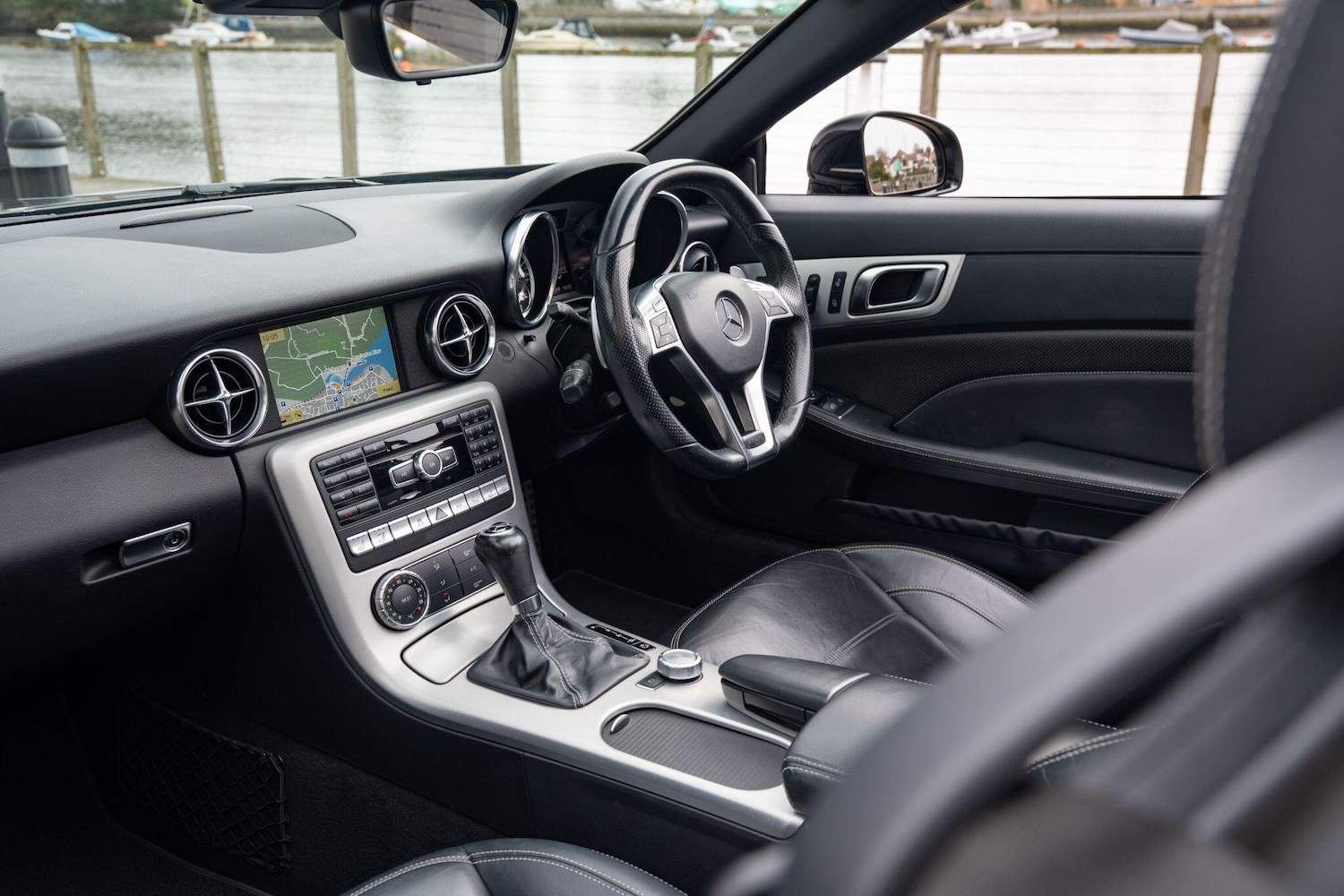 Used Mercedes-Benz SLK 2012 for sale - 77904323: Photo 10