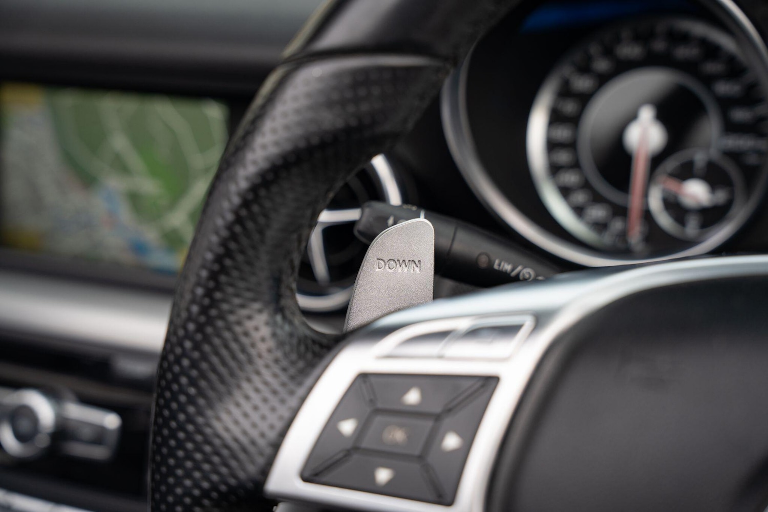 Used Mercedes-Benz SLK 2012 for sale - 77904323: Photo 13