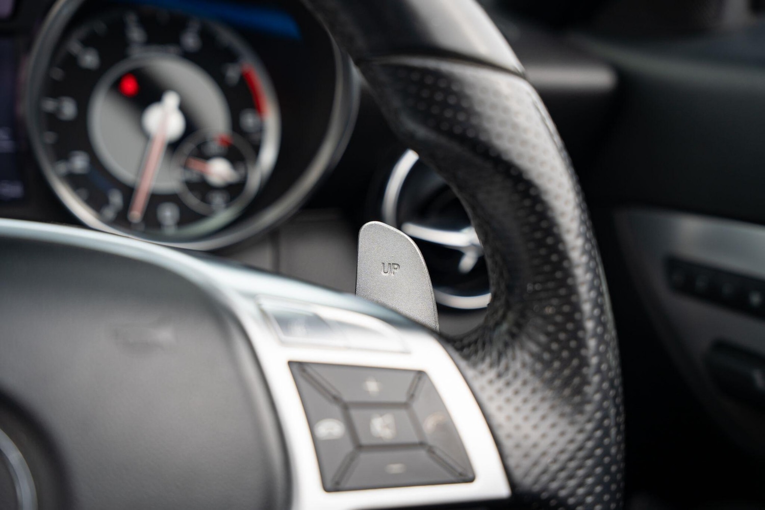 Used Mercedes-Benz SLK 2012 for sale - 77904323: Photo 14